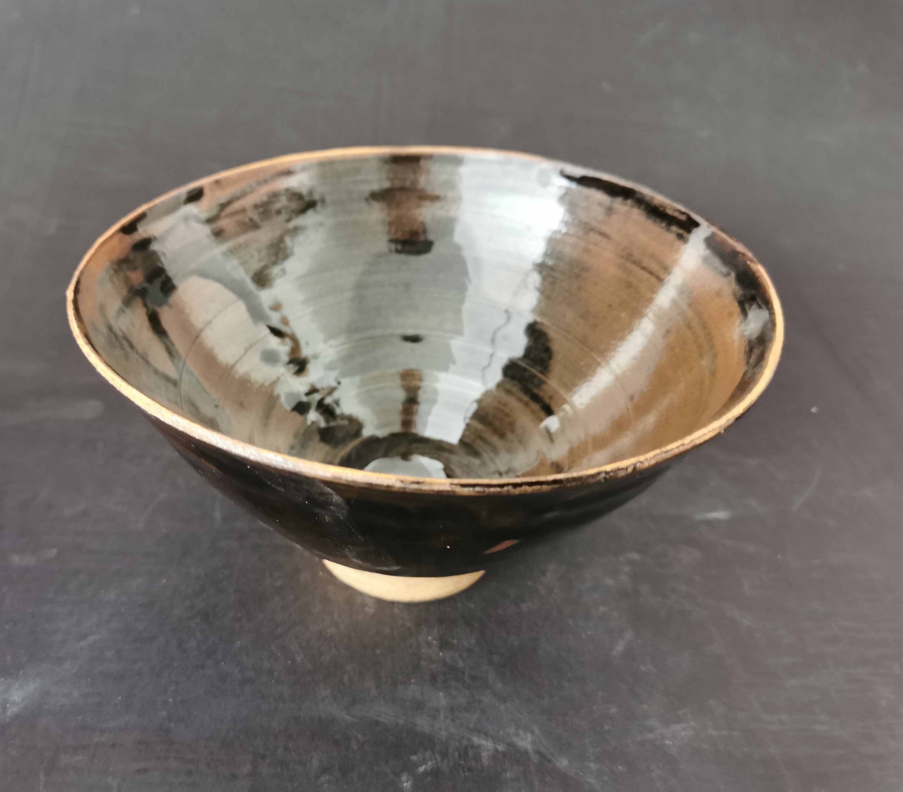 Conical bowls
